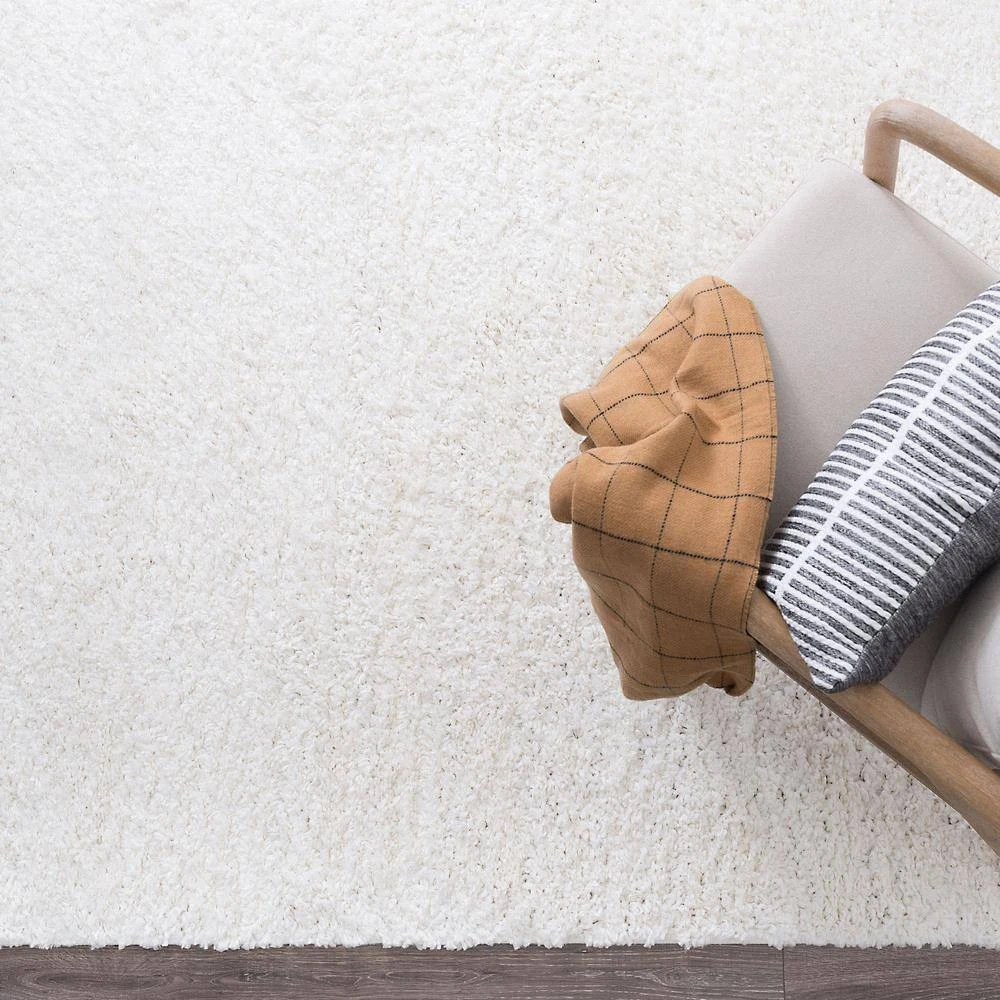 Soho Shag Solid Color White 5 ft. x 7 ft. Indoor Area Rug by Tayse Rugs 9 Soho Shag Solid Color White 5 ft. x 7 ft. Indoor Area Rug by Tayse Rugs - Image 7